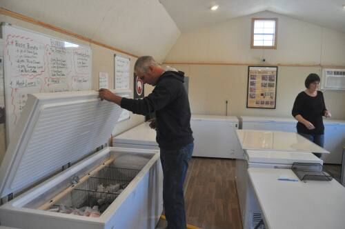 Buckley pig farmers cutting out middleman to survive shifting economic climate
